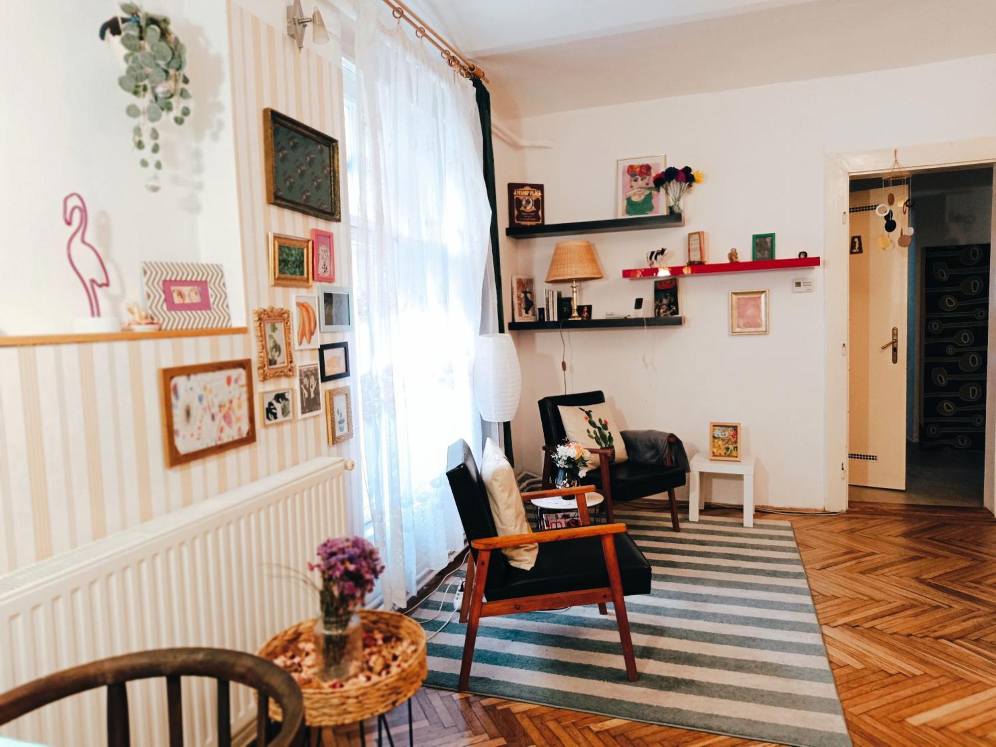 Flat In Historic Villa With Your Own Private Garden, Near City Park ブダペスト エクステリア 写真